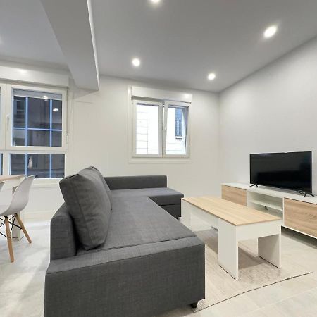 2 Piso 2 Habitaciones Centro Al Lado De Principe 2 - Homeygalicia Vigo Eksteriør billede