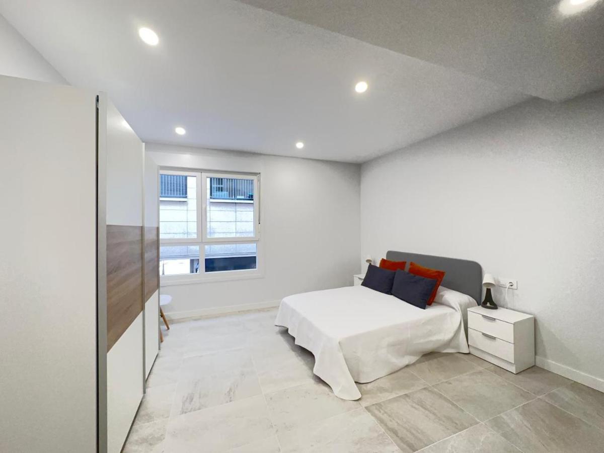 2 Piso 2 Habitaciones Centro Al Lado De Principe 2 - Homeygalicia Vigo Eksteriør billede